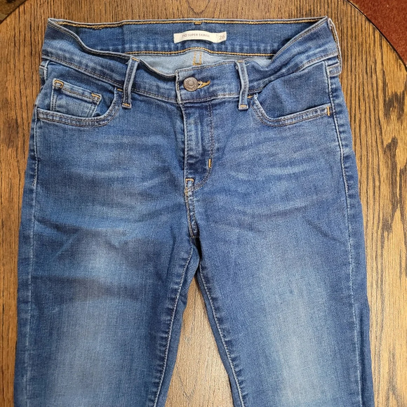 Levi's 710 Super Skinny Medium Dark Wash Jeans Size Women's 26 - Picture 3 of 12